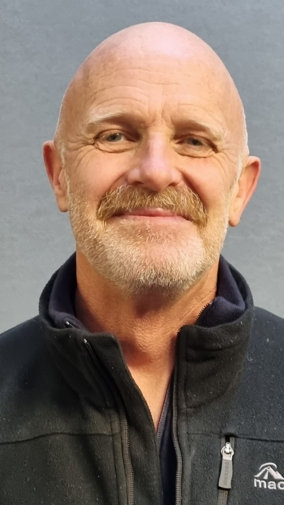 Andrew Hendrik<br />Caretaker